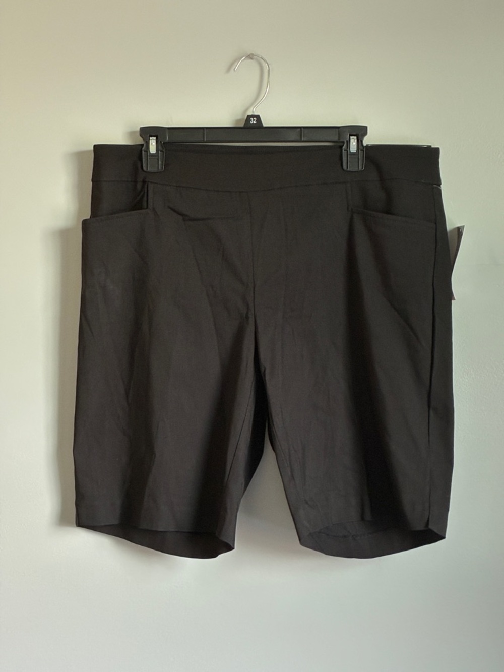 George Black Pull-On Stretch Shorts with Pockets